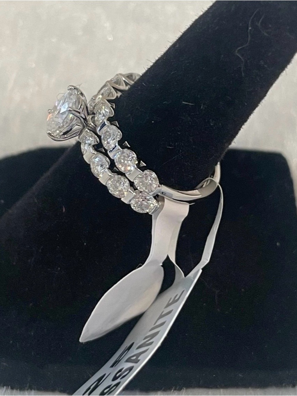 Woman’s size 5 2 piece rhodium plated over 925 silver 2.00ctw Moissanite ring - Picture 3 of 5